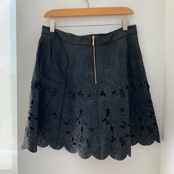 Club Monaco Pleather Skirt - Picture 3 of 4